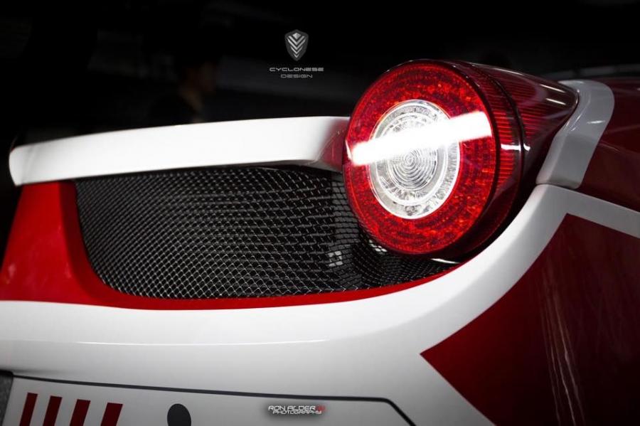  Ferrari 458 Challenge Evoluzione by Impressive Wrap 2015 года  (фото 11 из 21)